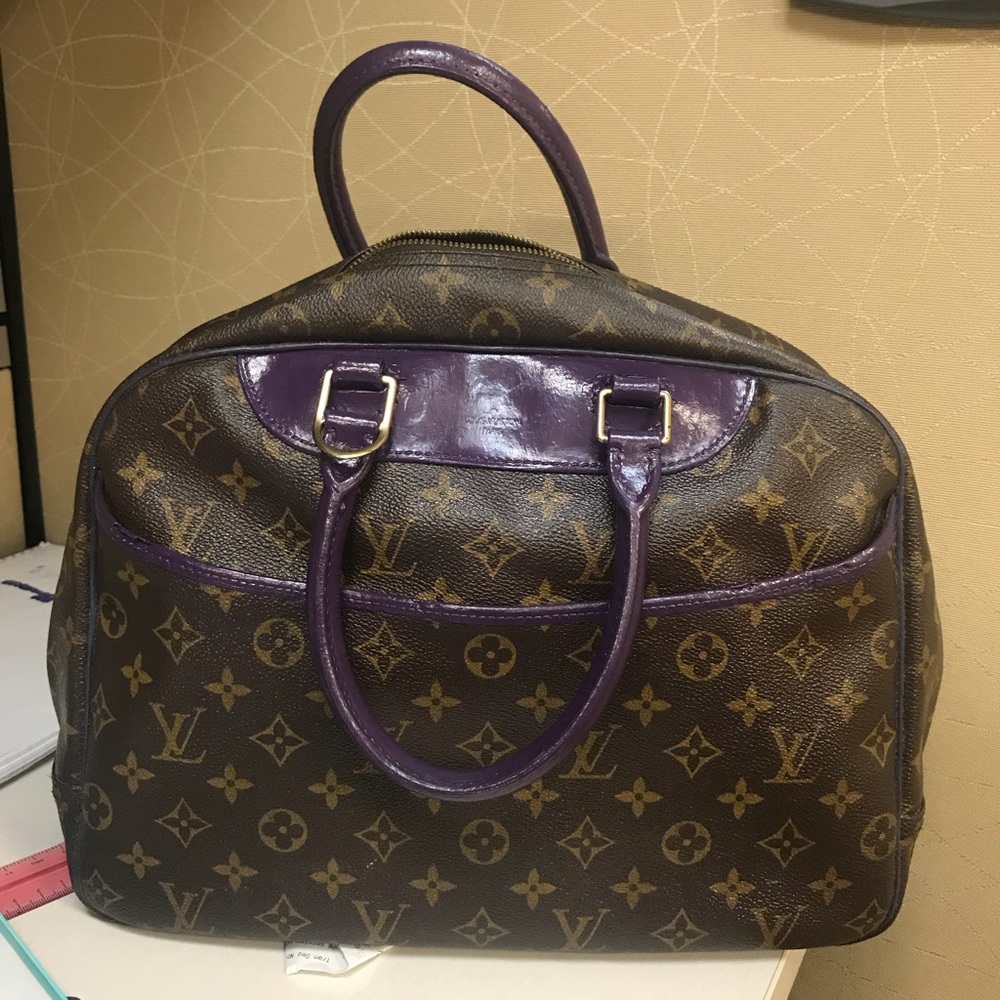 Louis Vuitton Deauville